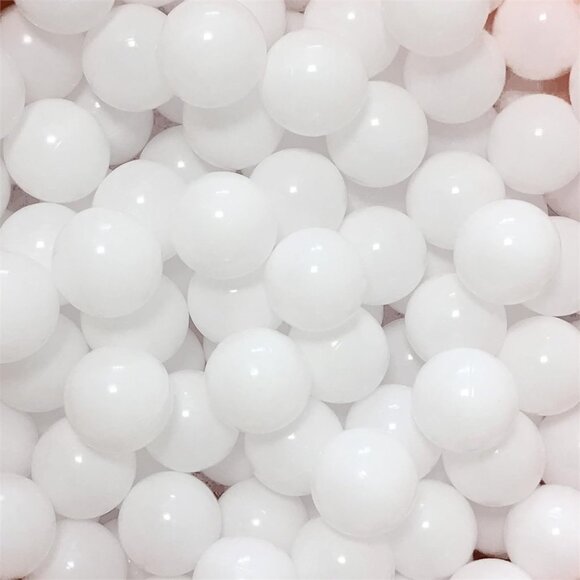 100 White Ball Pit Balls BPA free. NWT - Picture 1 of 1